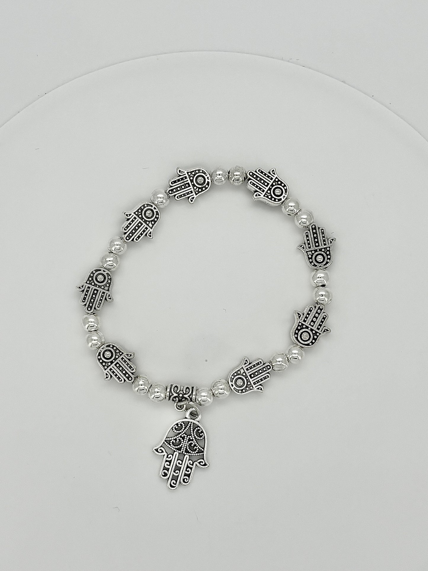 Charm beaded elasticelated  bracelets in silver Pxx