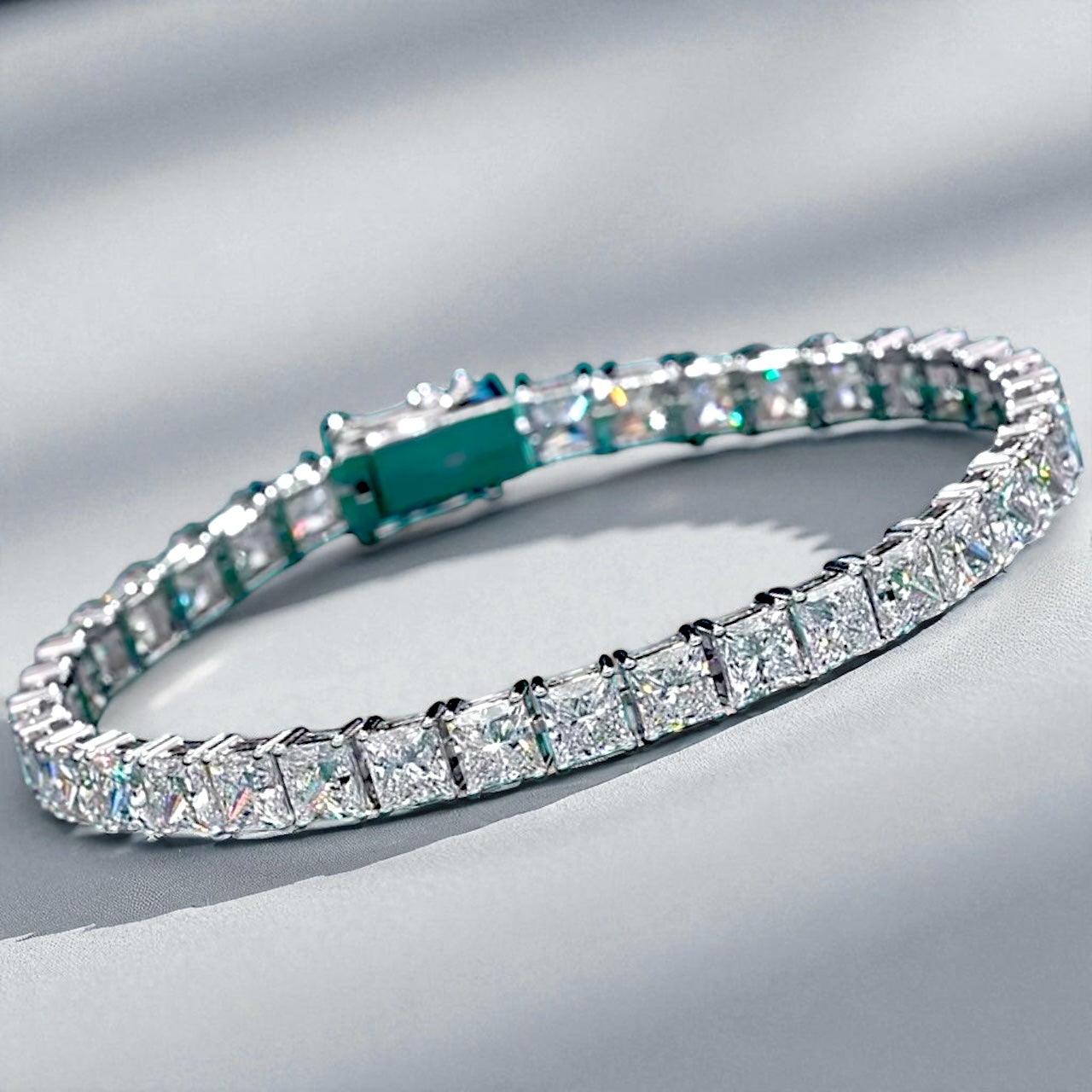 Tennis Bracelet - LUX Square cut crystal in Silver or Gold Unisex Mens Women’s D1