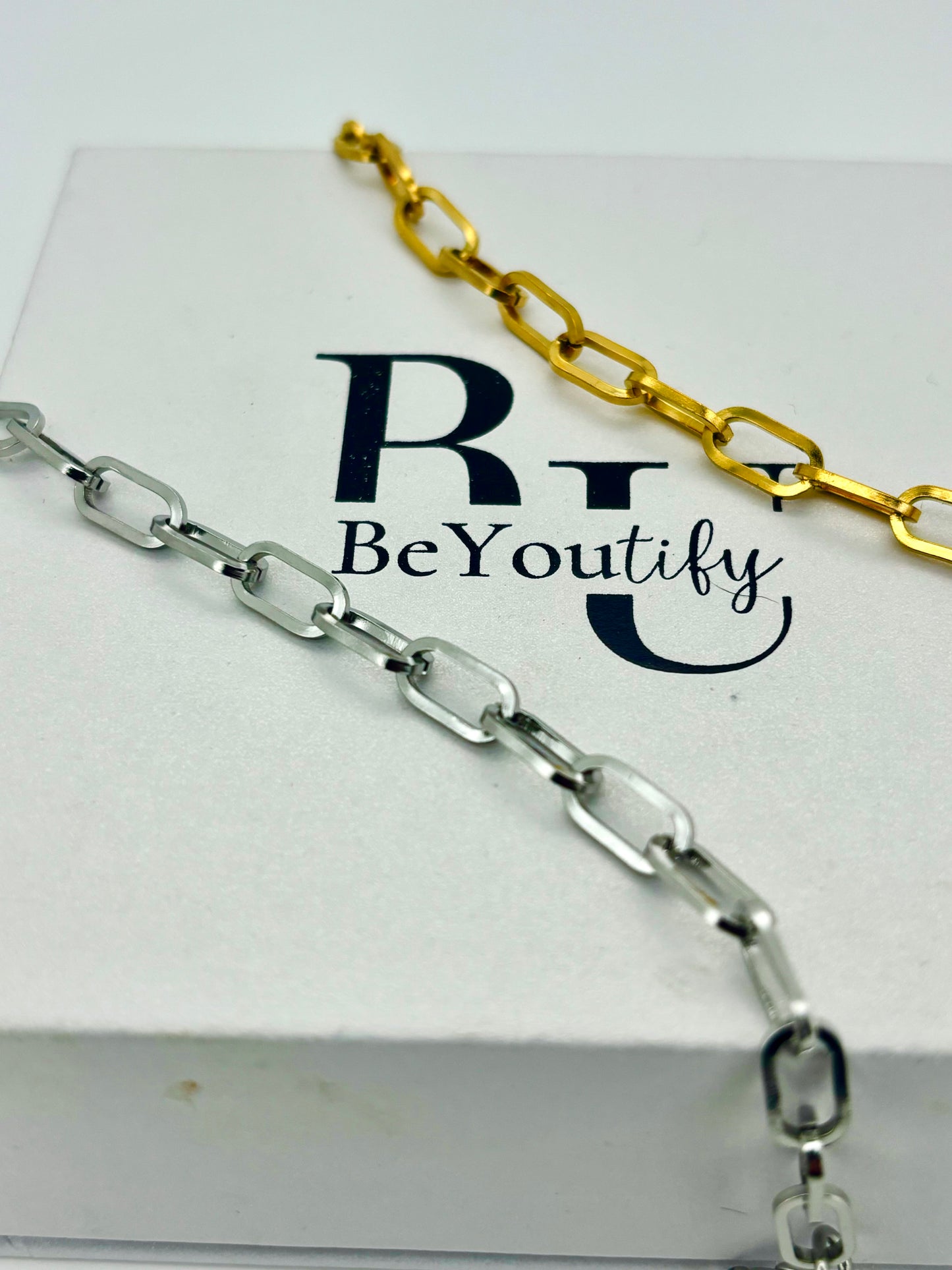 Paperclip chain bracelet in stainless steel silver or gold tone with extender P6