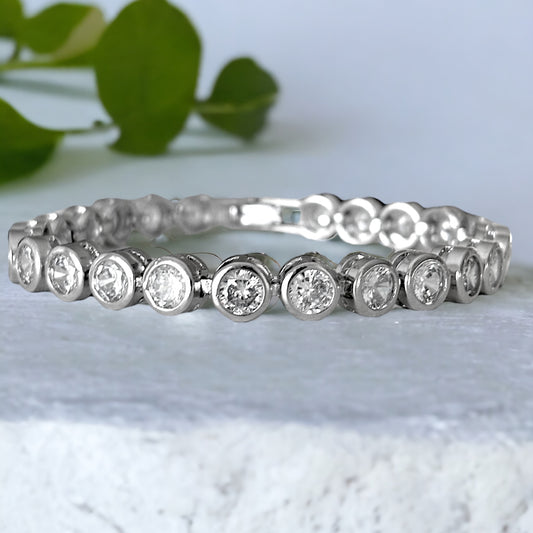 Janet circle encased full crystal tennis bracelet P42