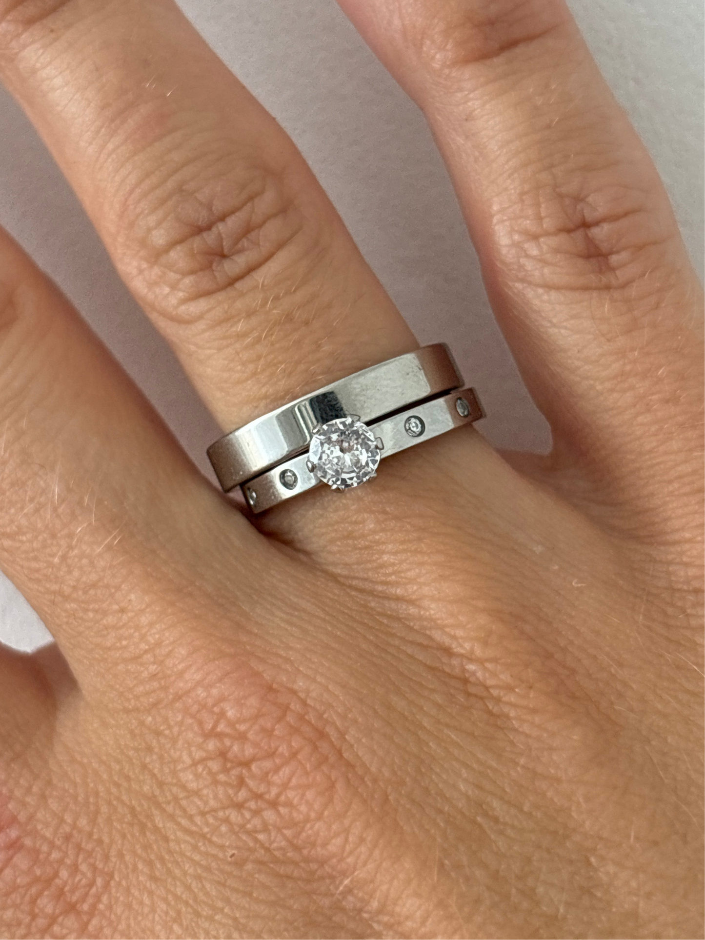 Engagement ring and wedding band ring set in Silver or Gold Stainless steel water resistant R5